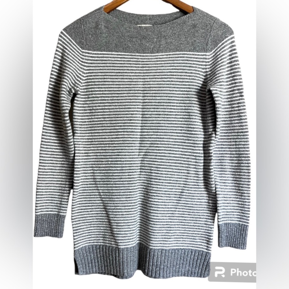 Loft Gray & White Boatneck Tunic Long sleeve Pullover Sweater Size Small Petite